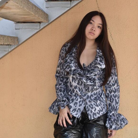 St. John Ruffle Collar Silver Cheetah Print Button Up Top- 8 - Picture 2 of 8